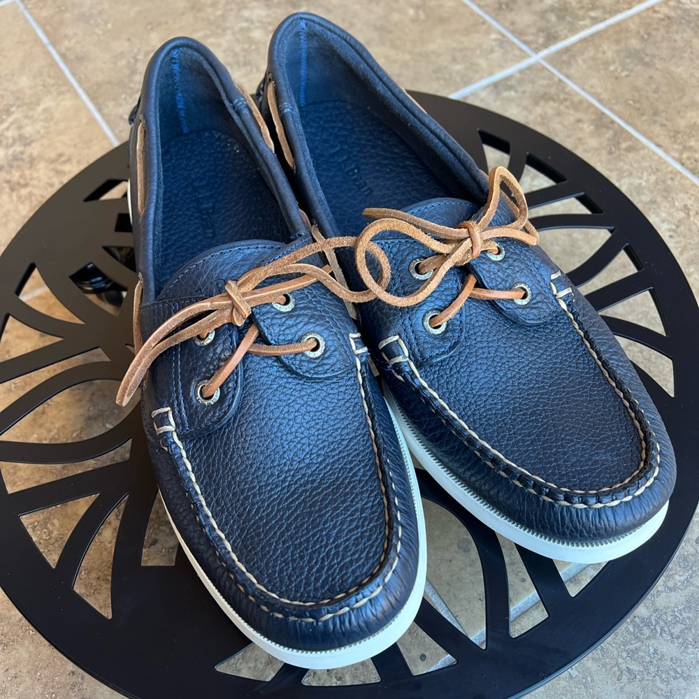 NWOB $99 L.L. Bean Men's Casco Bay Boat Mocs - Picture 3 of 8